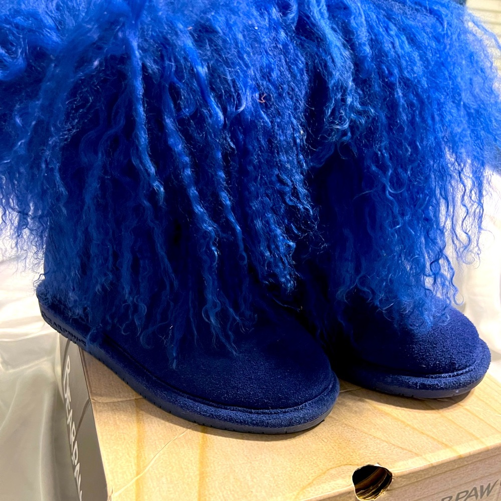 SZ 1 Boo Bearpaw Boot